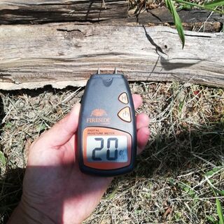 販売開始】薪ストーブ用薪 軽トラ一杯分