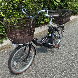 電動自転車 荷台のカゴ付き　数回使用のみ【8月28日（金）引取可...