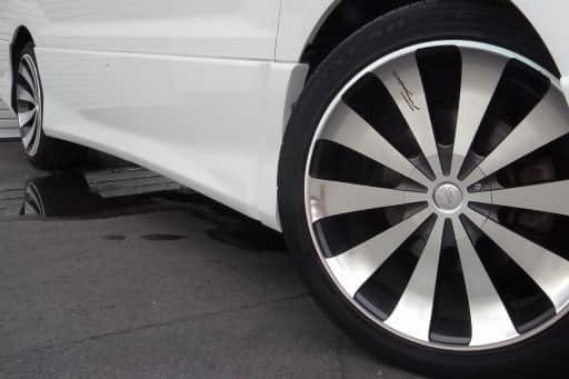 10アルファード Hid バックカメラ付きで女性が安心して運転できる オトロン足立店 竹ノ塚のアルファードの中古車 ジモティー