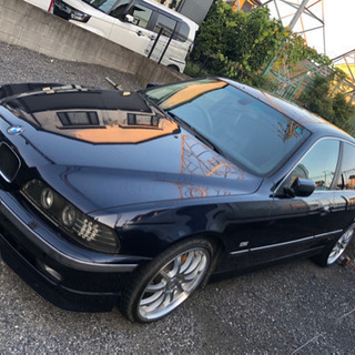 BMW 2000年式　528i