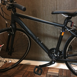 【取引き中】6万円で購入センチュリオン　クロスバイク　お洒落なマットブラック 取引き中】6万円で購入センチュリオン クロスバイク お洒落なマット