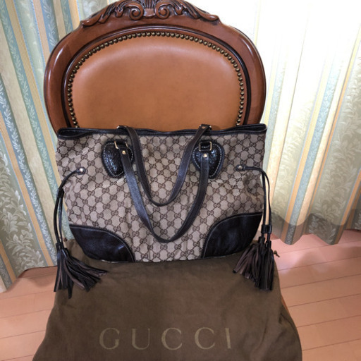 グッチ　正規品　大きめバッグ