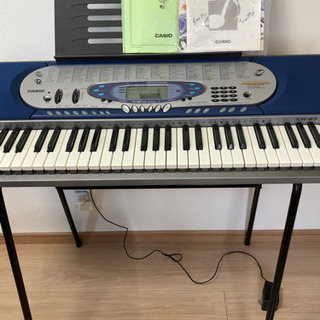 CASIO キーボード 電子ピアノ LK-65 スタンド付き 豊中市近隣 CASIO キーボード 電子ピアノ LK-65 スタンド付き 豊中市近隣