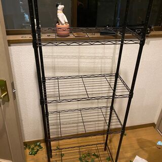 黒メタルラック_高さ調整可能