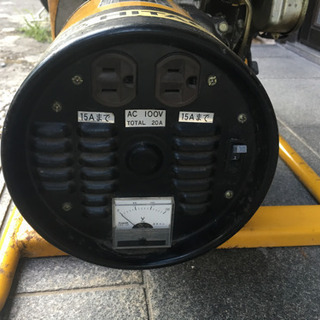 大きめ発電機(※エンジンかかりません)