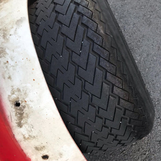 屋根付き、原付登録をしたバイク