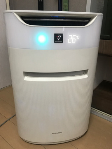 取り引き中　プラズマクラスター加湿空気清浄機　 KI-BX70-W　31畳　PM2.5対応　2013年　シャープ製