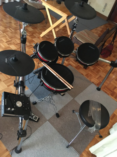 引き取り限定】電子ドラムALESIS CRIMSON MESH KIT