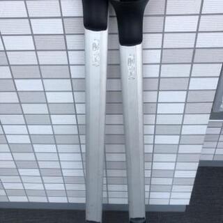 AUDI 純正 A4アバント 2010年 ルーフキャリア用ベースクロスバー