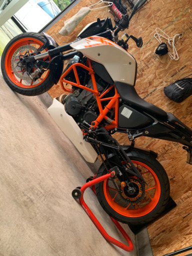 2017年　KTM Duke R 11400km ETC付き