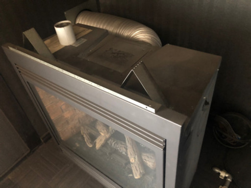 フェイクガス暖炉ノーマルタイプlpガスプロパン二台で下の特注カバーセットです 龍元yukiです 札幌のその他の中古あげます 譲ります ジモティーで不用品の処分