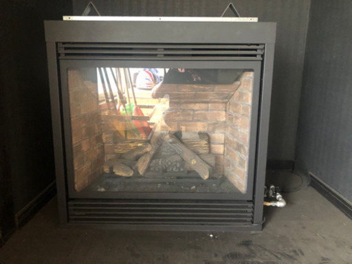 ‼️二台セット‼️フェイクガス暖炉ノーマルタイプ　LPガス　プロパン二台で下の特注カバーセットです。 二台セット‼️フェイクガス暖炉ノーマルタイプ LPガス プロパン二台で下