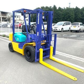 KOMATSU 2tフォークリフト FG20C-12 シート新品！ ノーパンクタイヤ！