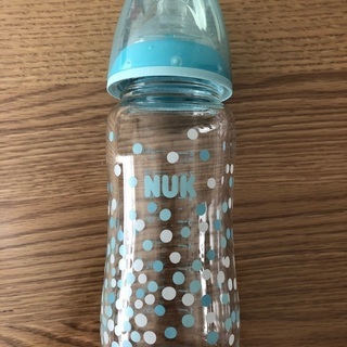 ガラス製哺乳瓶240ml NUK 0〜6ヶ月用