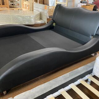 ダブルベッド！マットレス付で49800円！展示現品めちゃくちゃ 