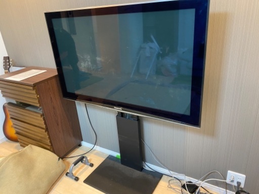 パナソニック 50 インチテレビを 1万円で譲ります