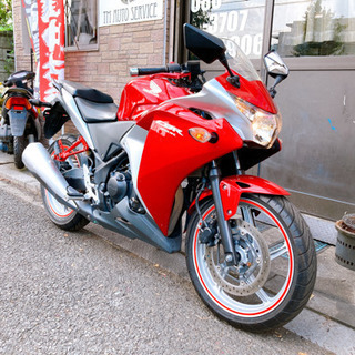 ホンダ　CBR250R 赤