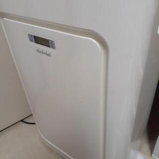 お値下げしました！トヨトミ スポット冷暖エアコン TAD-22HW 2017年製