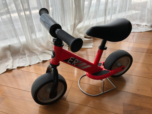 キックバイク西松屋エンジョイライドミニ (サトさん) 宝塚南口の自転車 