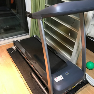 R218 Johnson T921 ルームランナー 動作良好品 時速 16Km 訳アリ