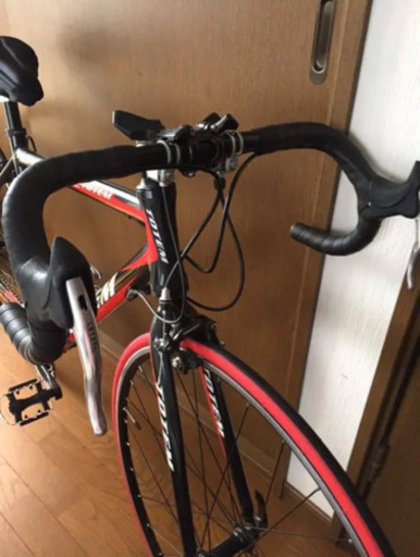 (取引者確定)ロードバイク\u0026空気入れ[取りに来ていただける方限定］