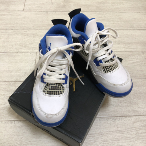貴重 Nike ナイキ スニーカーマイケルジョーダン4レトロホワイトキッズ Kahlua 九大学研都市のその他の中古あげます 譲ります ジモティーで不用品の処分 貴重 Nike ナイキ スニーカーマイケルジョーダン4レトロホワイトキッズ Kahlua 九大学研都市のその他の中古あげます 譲ります ジモティーで不用品の処分