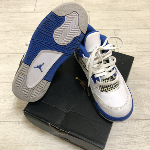 貴重 Nike ナイキ スニーカーマイケルジョーダン4レトロホワイトキッズ Kahlua 九大学研都市のその他の中古あげます 譲ります ジモティーで不用品の処分
