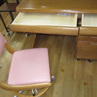 R223 高級 KARIMOKU 学習机セット（机・2段棚・椅子・キャビネット）良品