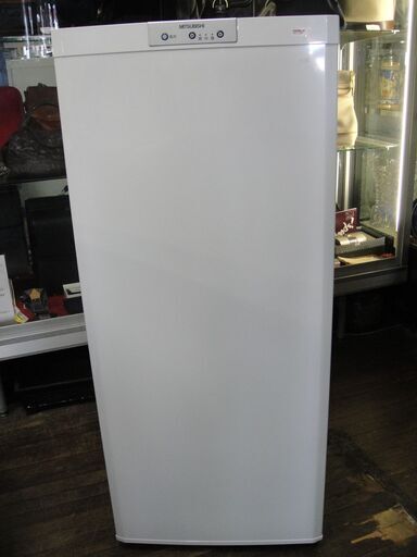 2013年製　MITSUBISHI　三菱　ノンフロン冷凍庫　MF-U12T-W　121L　１ドア冷凍庫　ケース式収納