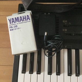 極希YAMAHA（ヤマハ） シンプルキーボード KB-18 ハードケース付-