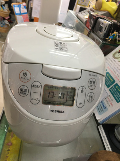TOSHIBA  5.5合炊き炊飯器　2020年製