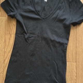 H&M Tシャツ　サイズXS　黒