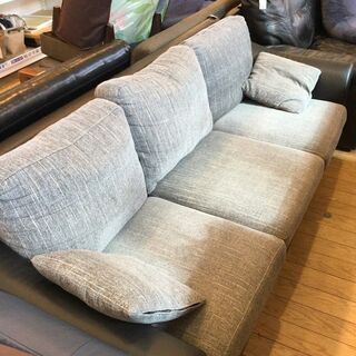 3人掛けｿﾌｧｰ ｸﾞﾚｰ×ﾌﾞﾗｯｸ 【ﾄﾚﾌｧｸ桶川店】