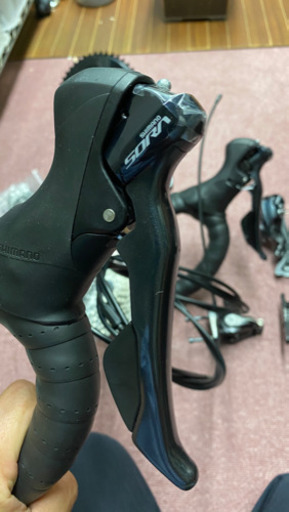SHIMANO SORA R3000 ディスクブレーキ 新車取り外し