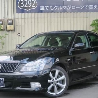 トヨタの大人気高級セダンクラウン やっぱりセダンはかっこいい オトロン練馬店 大田のクラウンの中古車 ジモティー