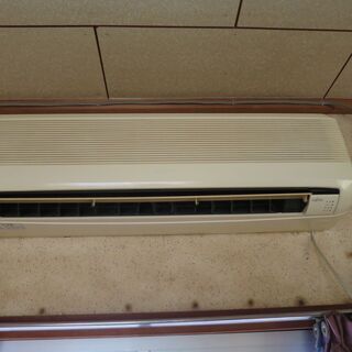 ☆【富士通】エアコン 2017年2.5kw(AS-R25F-W)7〜10畳相当 ?自社 