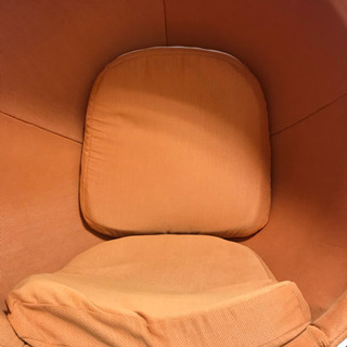 たまご型チェア