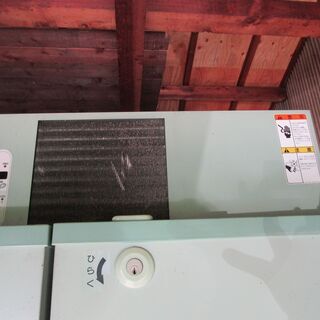 「玄米低温貯蔵庫」　静岡精機株式会社　菜庫　GB2000A　作動良好