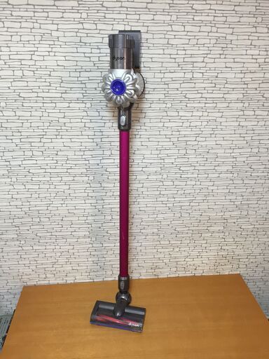 ダイソン dyson  DC62  コードレス ハンディ サイクロンクリーナー