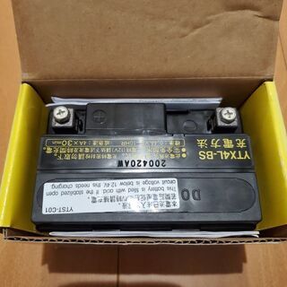 【未使用品】YTX4L-BS　小型バイク用バッテリー【互換　YT...