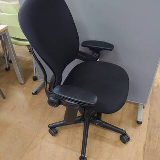 【店舗同時販売中】Steelcase｜スチールケース　リープチェア　TB117【店頭ご来店購入限定】