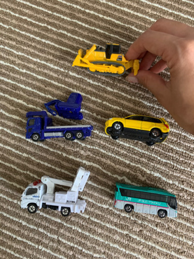 トミカ はたらく車シリーズ16台 Sayo 那覇のミニカーの中古あげます 譲ります ジモティーで不用品の処分 トミカ はたらく車シリーズ16台 Sayo 那覇のミニカーの中古あげます 譲ります ジモティーで不用品の処分