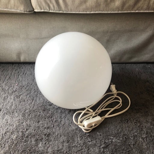 Ikea Fado ファード テーブルランプ ホワイト25 Cm 電球付き はくな 狛江の照明器具の中古あげます 譲ります ジモティーで不用品の処分