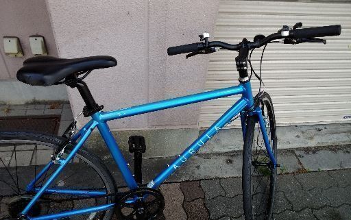 オオトモ クロスバイク自転車 シマノ7段変速ギア 軽量 アルミフレーム 