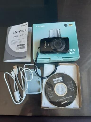 Canon IXY 32S BK　デジタルカメラ　ブラック美品
