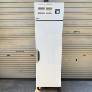 キッチン家電 サンヨー/SANYO  業務用　電気冷凍庫　238L 店舗　飲食店　SRL-J150FN