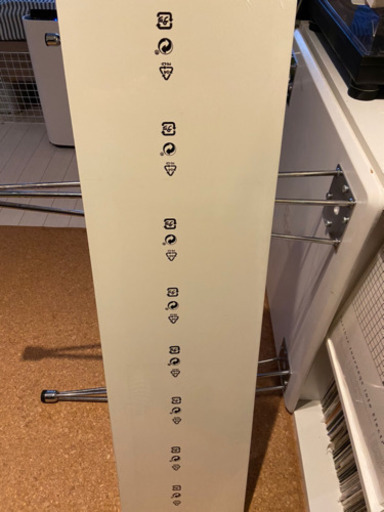 Ikea イケア Lack ウォールシェルフ ホワイト Fastenksk 目黒の収納家具 棚 シェルフ の中古あげます 譲ります ジモティーで不用品の処分