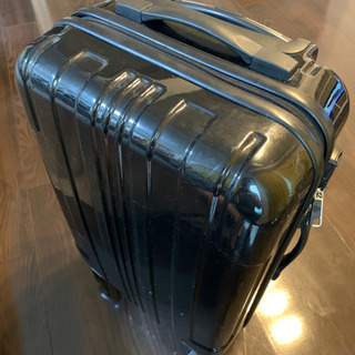 【急募】スーツケース 黒（TSAロック）(明日27日限定‼︎)