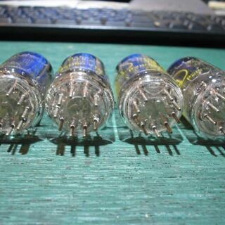 レイセオン　12AX7A　USA　4本