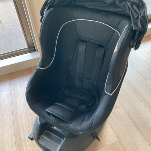 Combi クルムーヴ ISOFIX エッグショック チャイルドシート